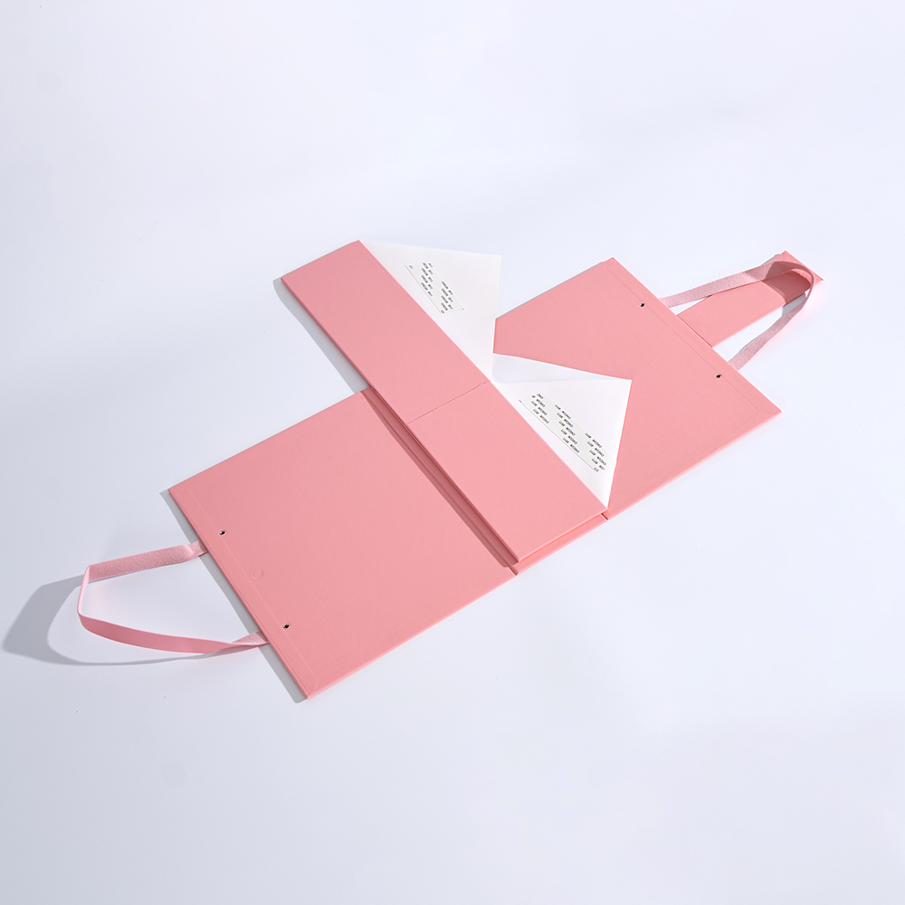 Foldable Magnetic Gift Box with Handle