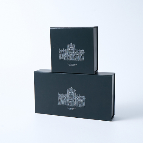 Custom Foldable Magnetic Gift Box with Insert