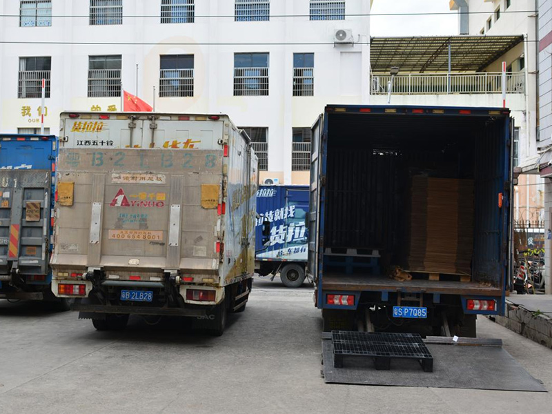 Packaging &amp; Delivery