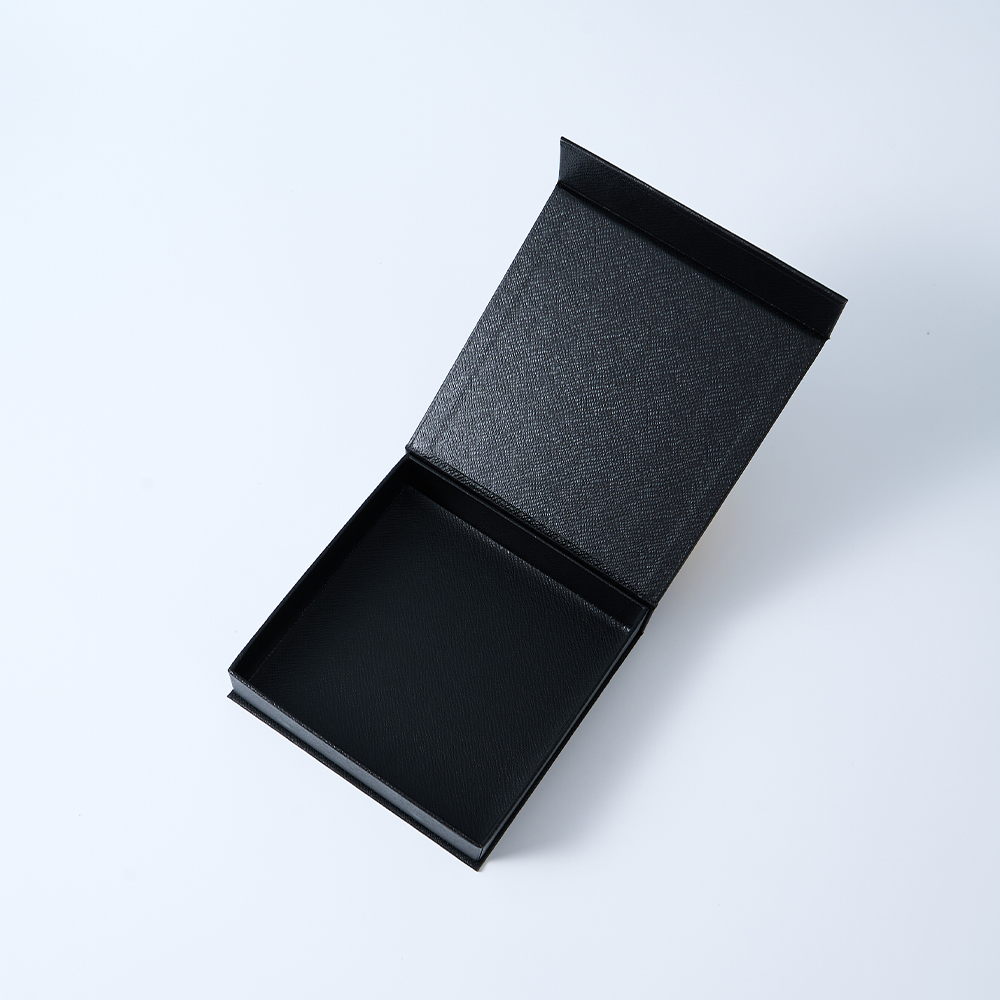 Custom Black Magnetic Gift Box with Hot Stamping Logo