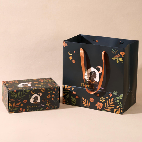 Printed Mailer Box and Paper Bag Set